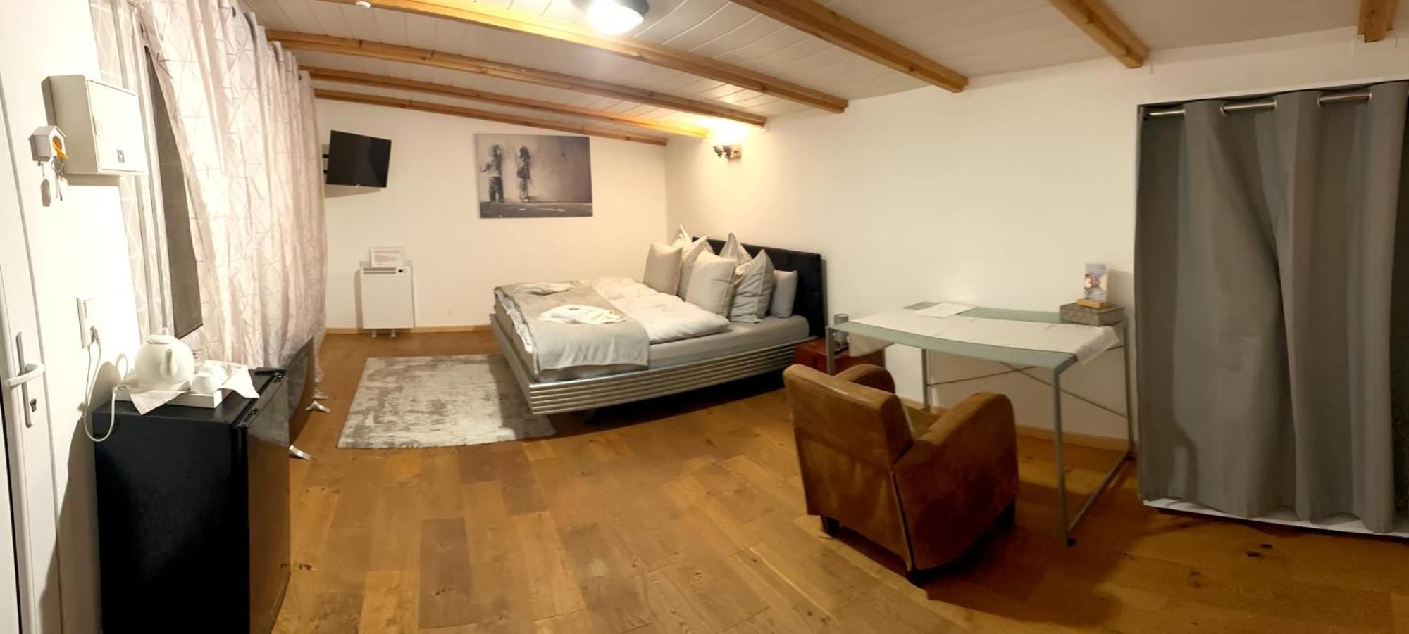 La Maison Pritzwalk - Bett & Bike Exterior photo
